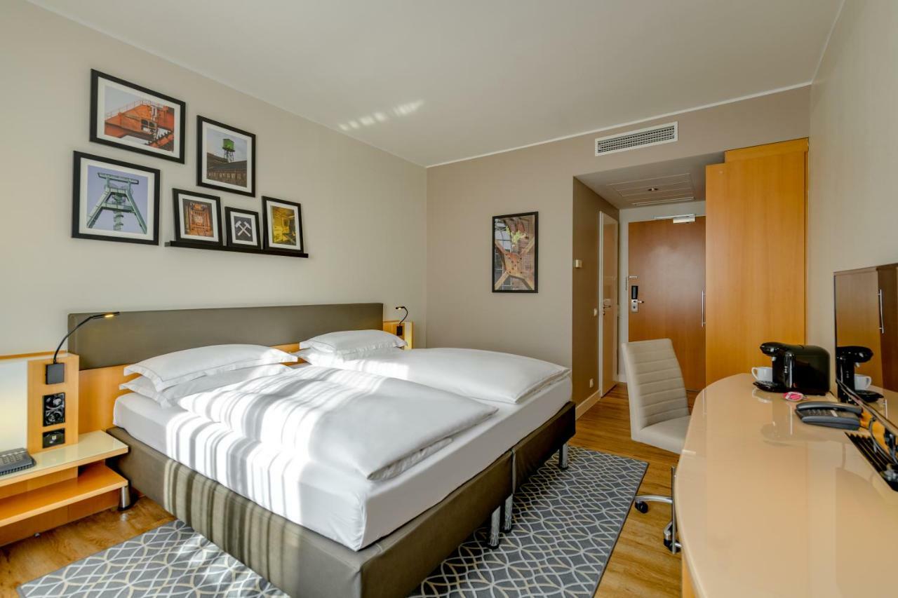 เมอร์เคียว โฮเต็ล โบชัม ซิตี Hotel โบคุห์ม ภายนอก รูปภาพ